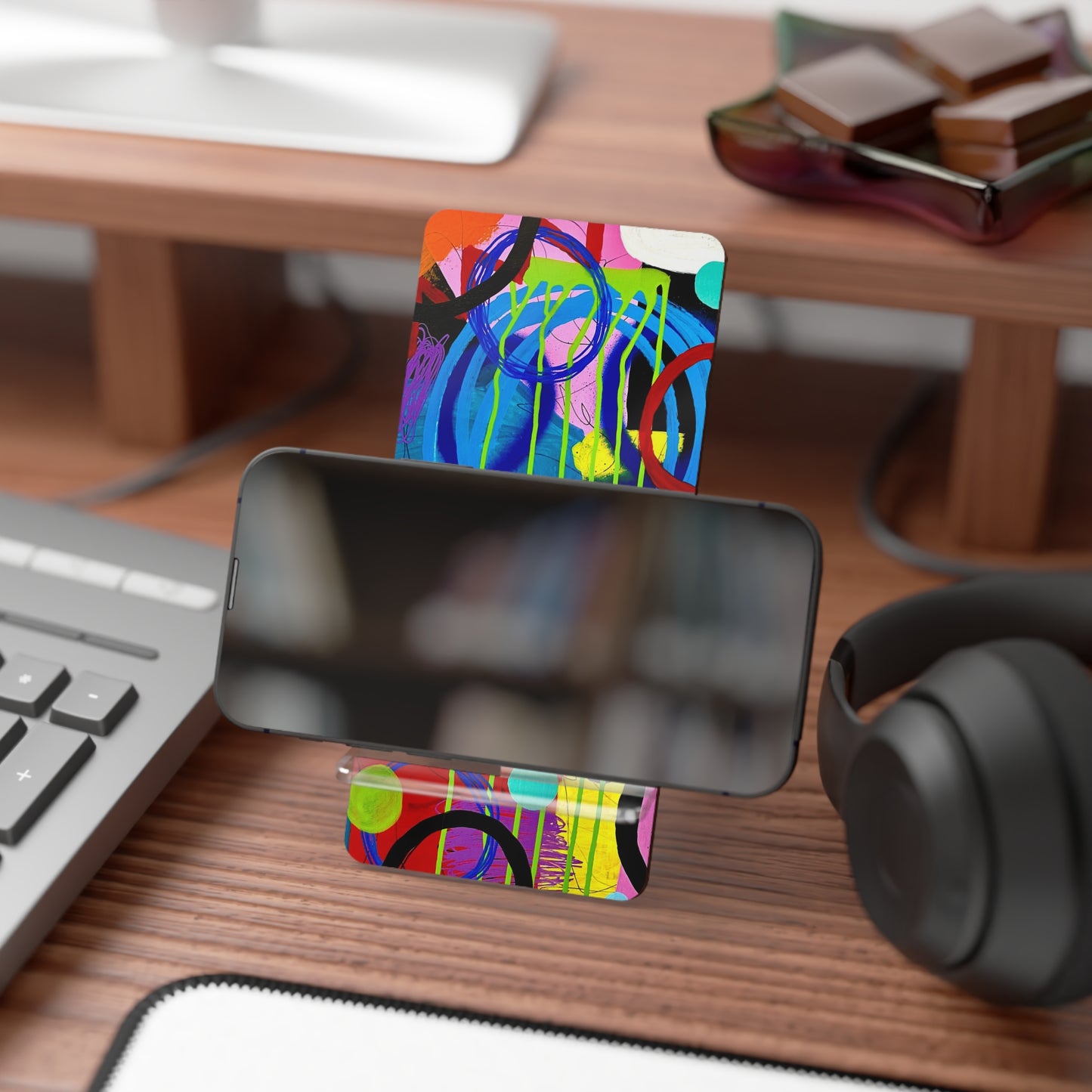 Mobile Display Stand for Smartphones